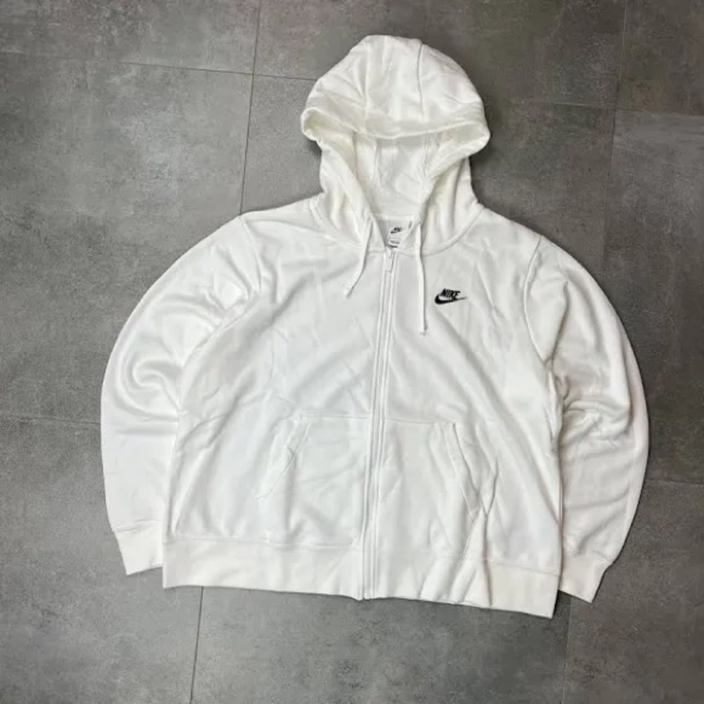 White Nike Zip Up Hoodie